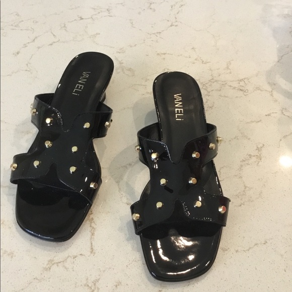 Sandals - Picture 4 of 5